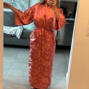 Elegant Pink Floral Women's Robe